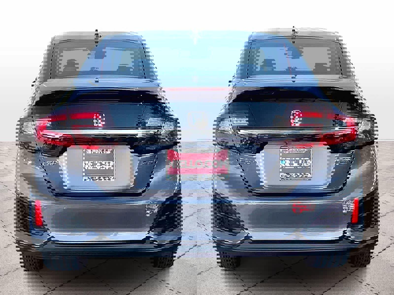 Used 2018 Honda Clarity Plug-In Hybrid image 6