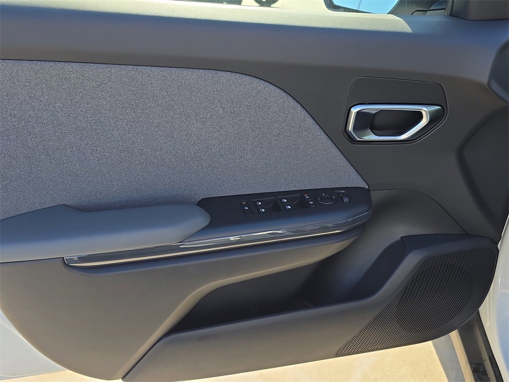 New 2025 Kia K4 EX image 19