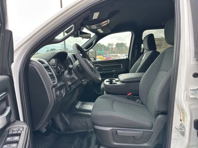 New 2026 RAM 3500 Big Horn AWD/4WD image 9