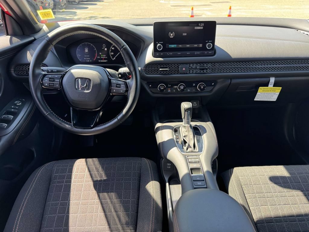 Certified 2025 Honda HR-V Sport image 10