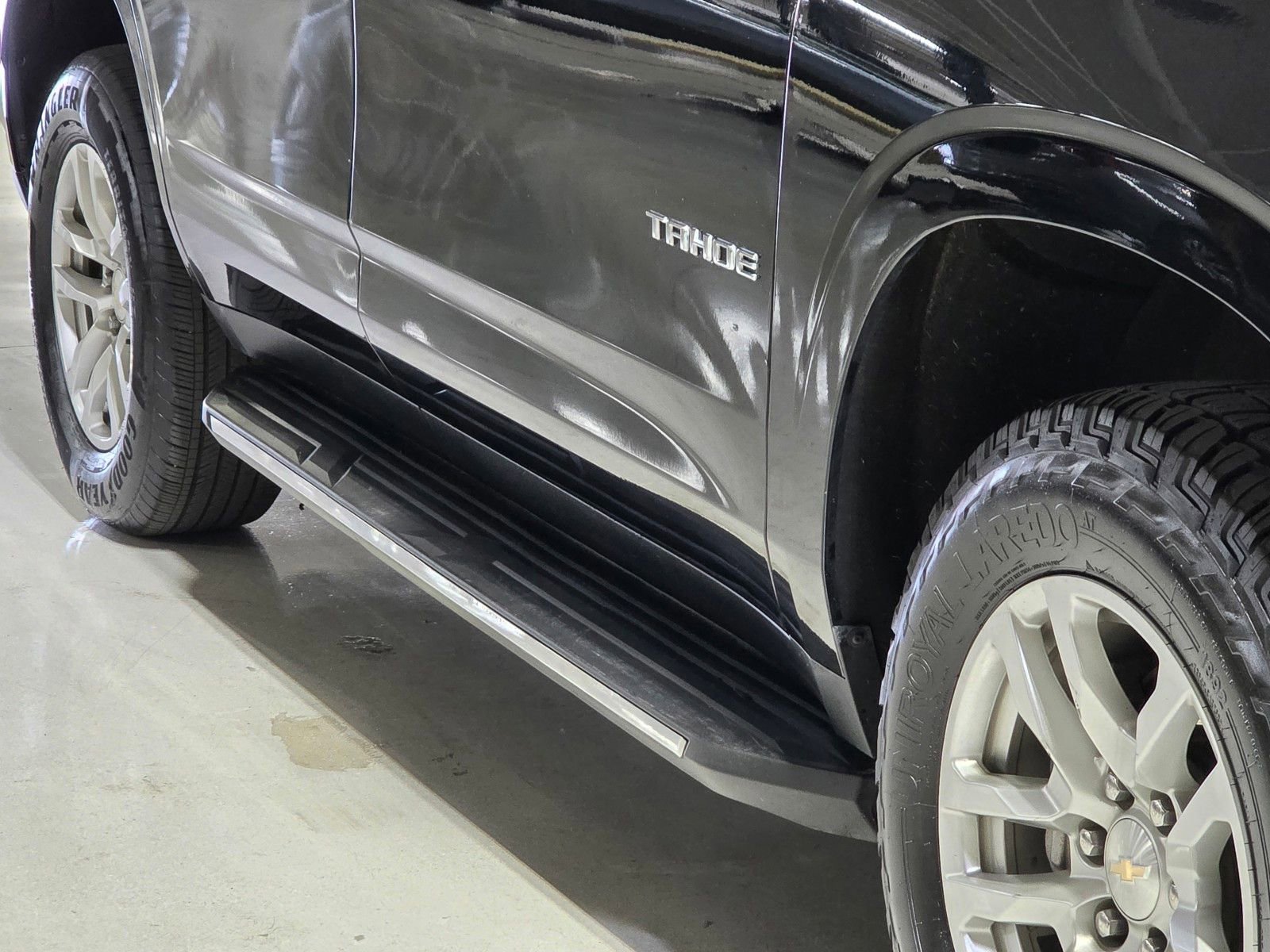 Used 2023 Chevrolet Tahoe LT image 11