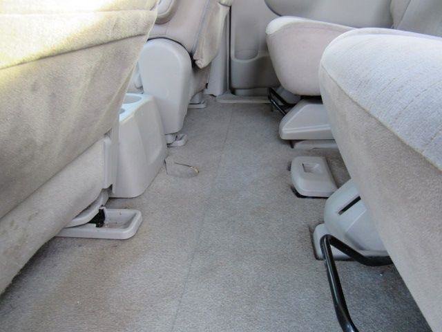 Used 2017 Nissan Quest SV image 23