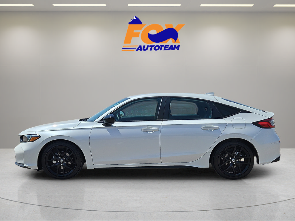 Used 2026 Honda Civic Sport image 2
