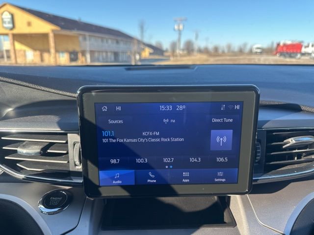 Used 2022 Ford Explorer XLT w/ Equipment Group 202A image 26