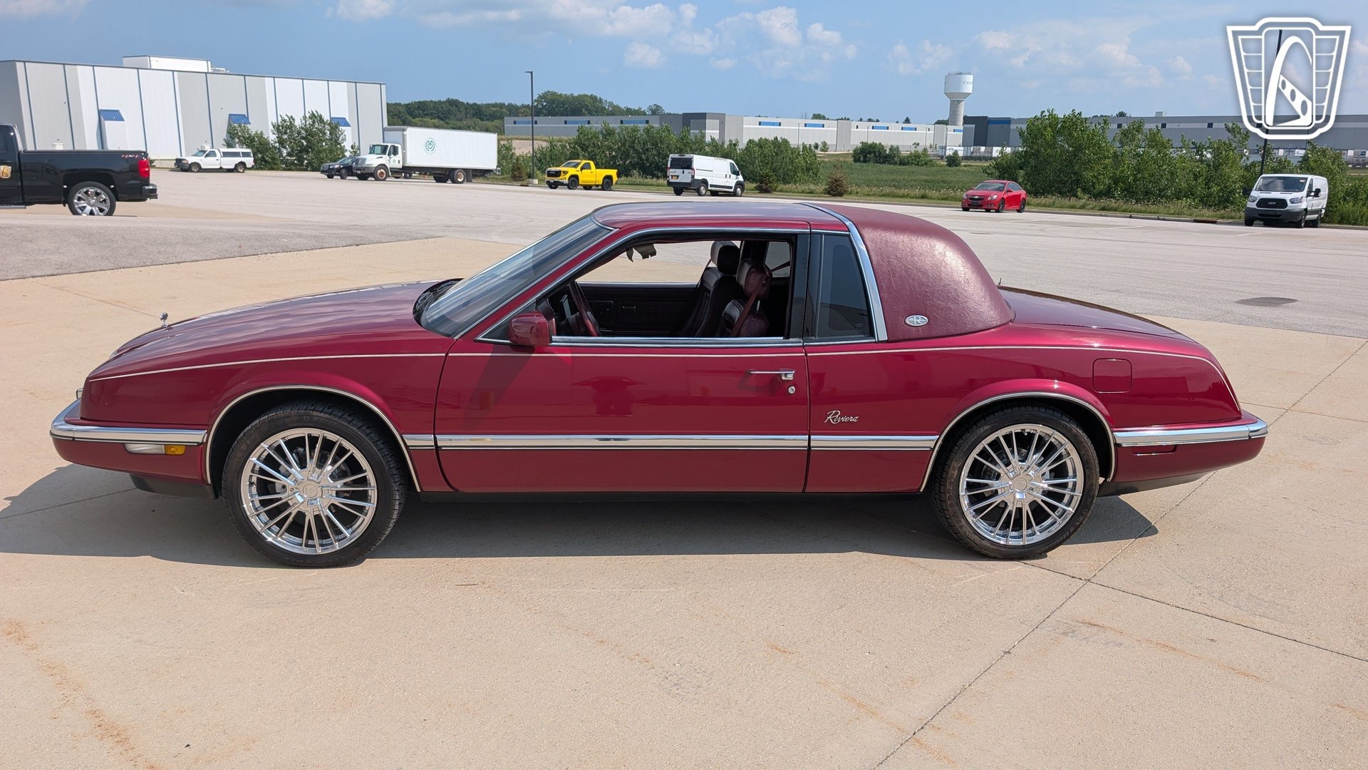 Used 1990 Buick Riviera Coupe FWD image 5
