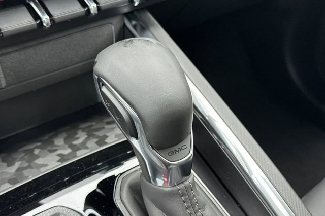 New 2026 GMC Canyon Elevation w/ Convenience Package RWD image 23