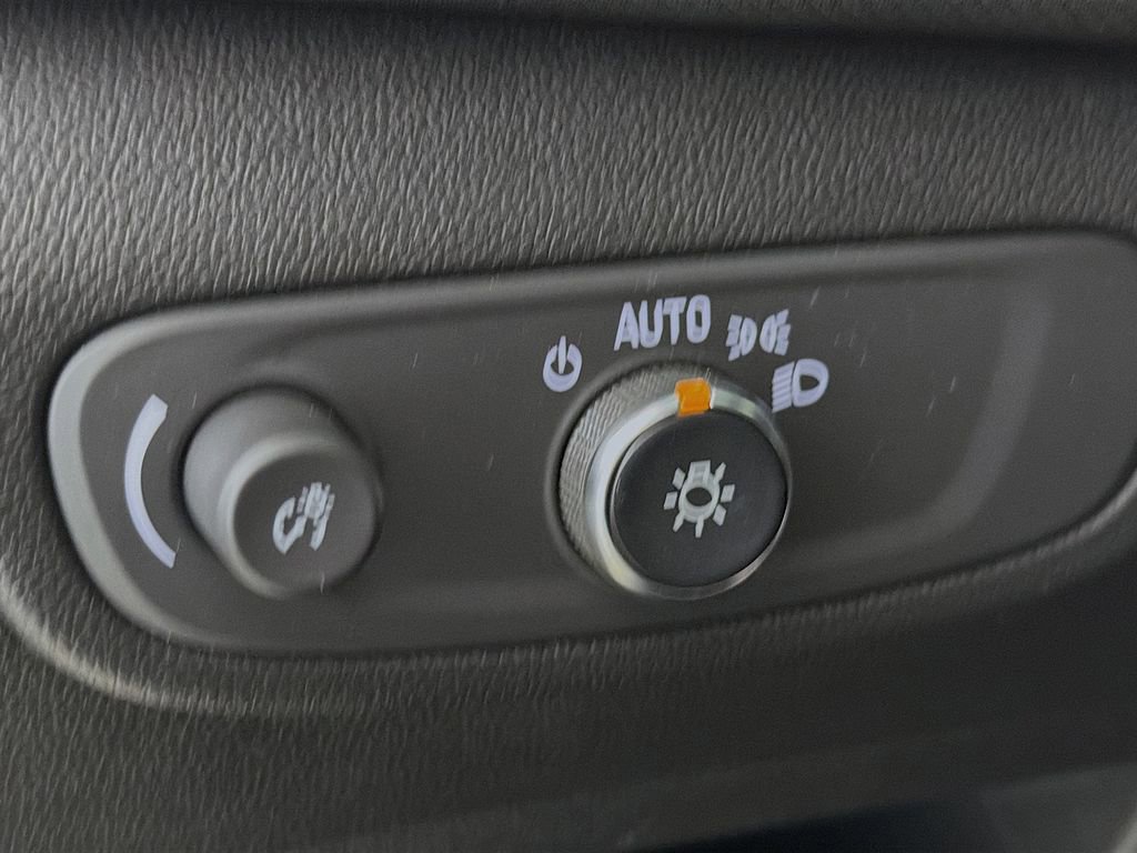 Used 2024 Chevrolet TrailBlazer LS w/ LS Convenience Package image 12