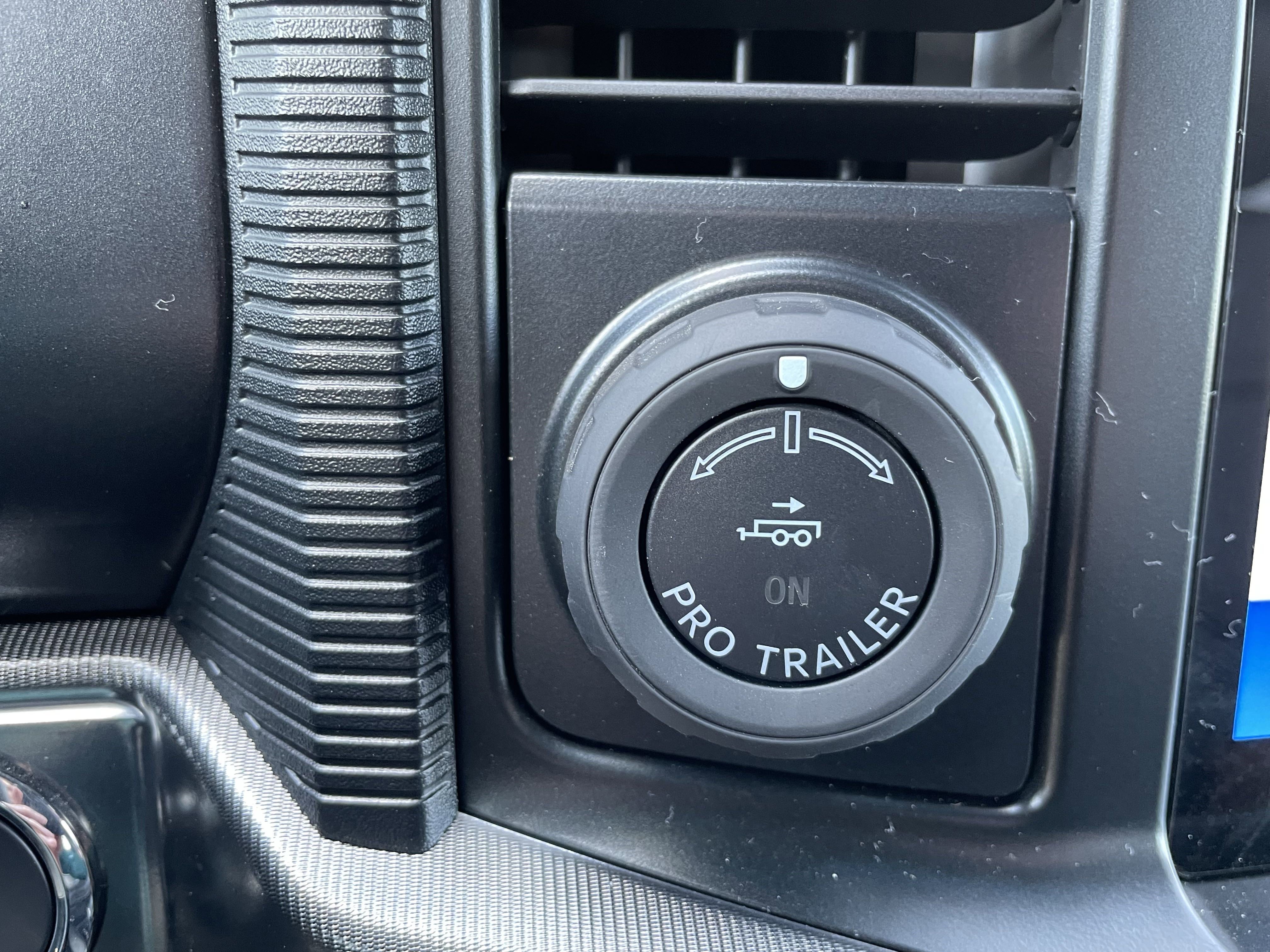 Used 2024 Ford F150 Platinum w/ Equipment Group 702A High image 23