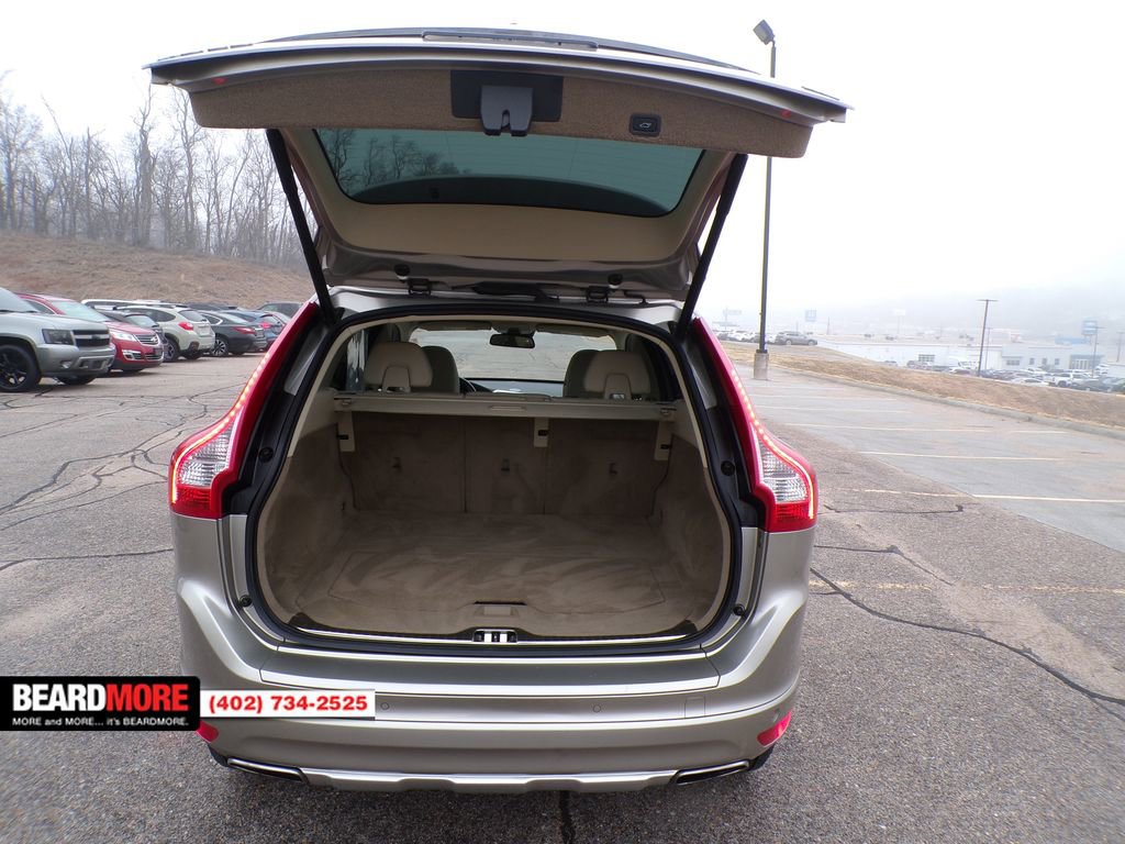 Used 2014 Volvo XC60 T6 image 9