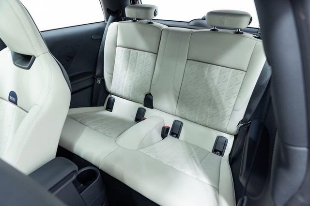 Certified 2025 MINI Cooper S image 23