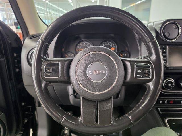 Used 2016 Jeep Patriot High Altitude FWD image 16