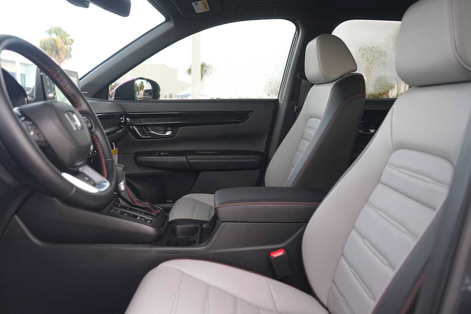 Certified 2026 Honda CR-V Sport Touring image 11