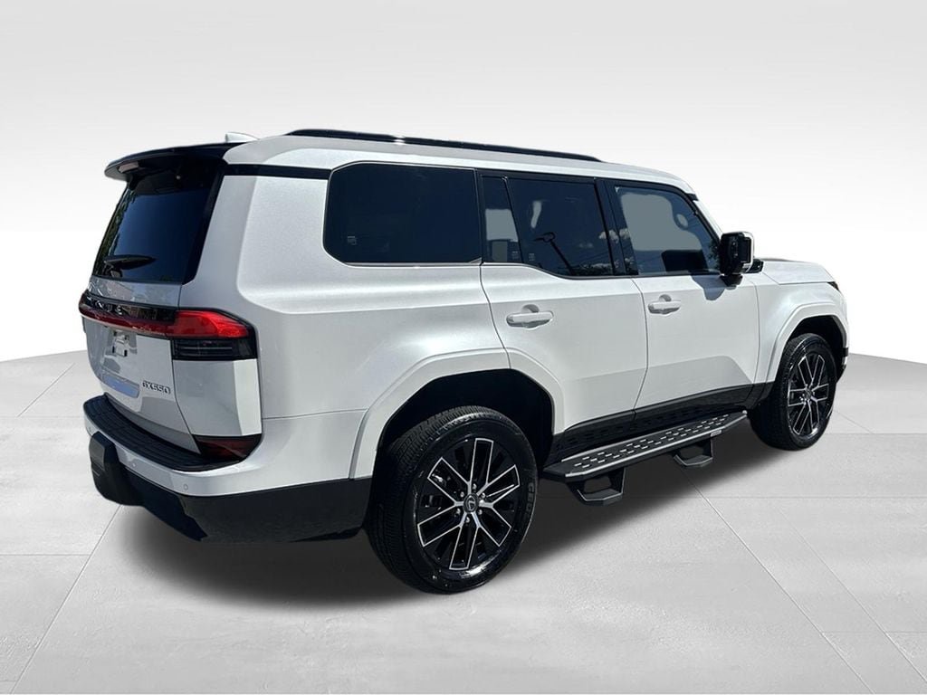 Used 2025 Lexus GX 550 w/ Accessory Package (Z1) AWD/4WD image 7