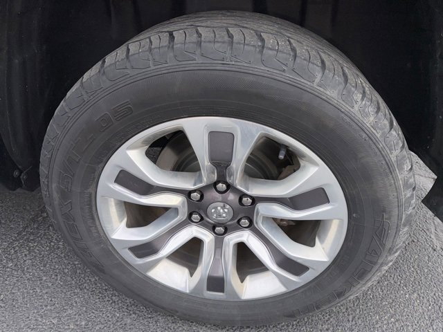 Used 2020 RAM 1500 Limited image 28
