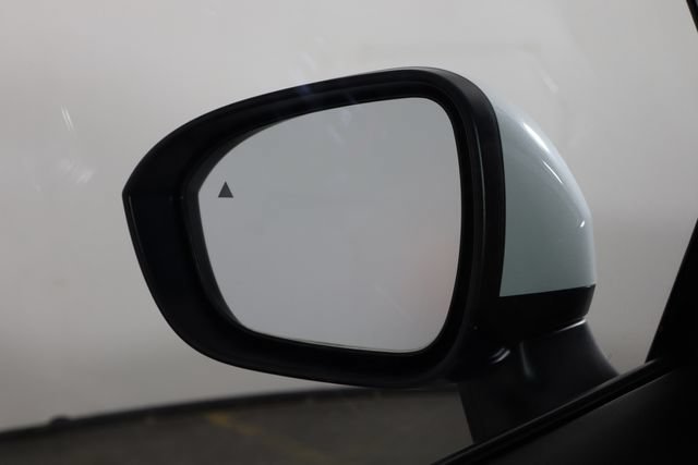 Used 2024 Nissan Rogue Platinum FWD image 40