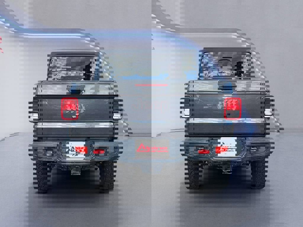 Used 2020 Jeep Gladiator Rubicon w/ Cold Weather Group image 4