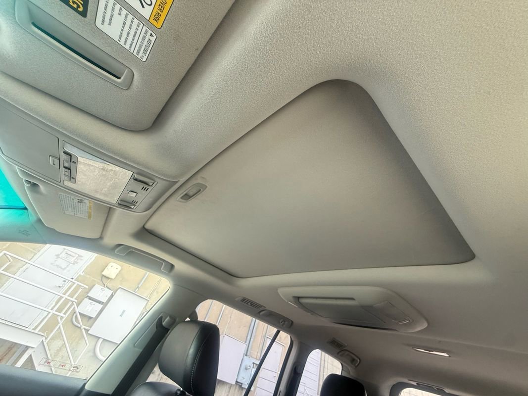 Used 2015 Toyota Land Cruiser AWD/4WD image 15