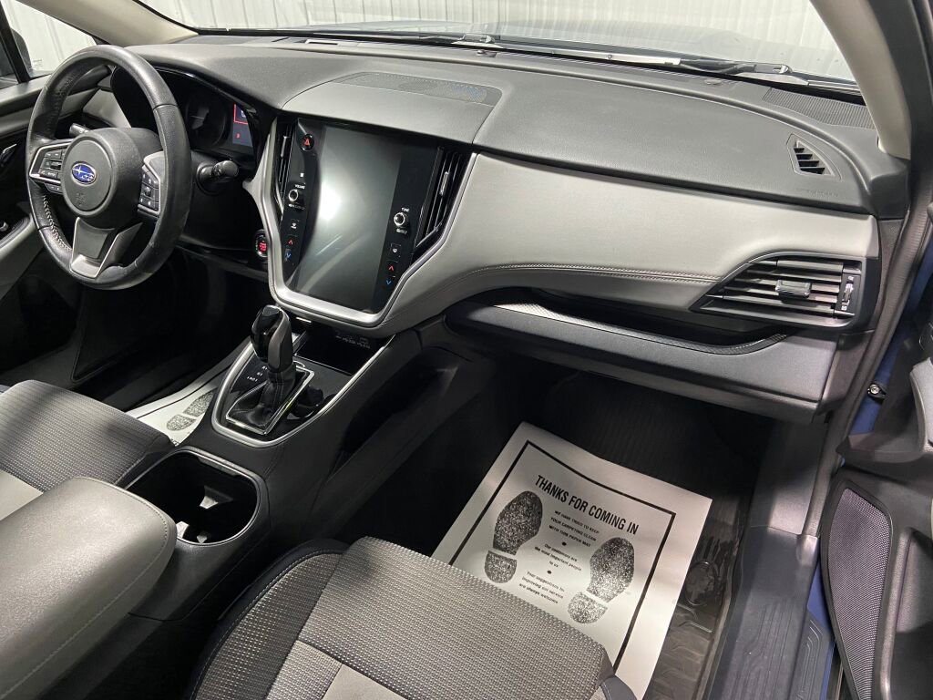 Used 2023 Subaru Outback Premium image 7