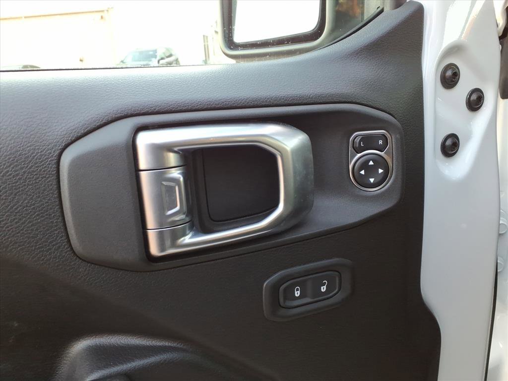 Used 2023 Jeep Wrangler Sport S image 8