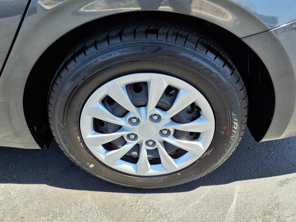 Used 2024 Kia Forte LX FWD image 14