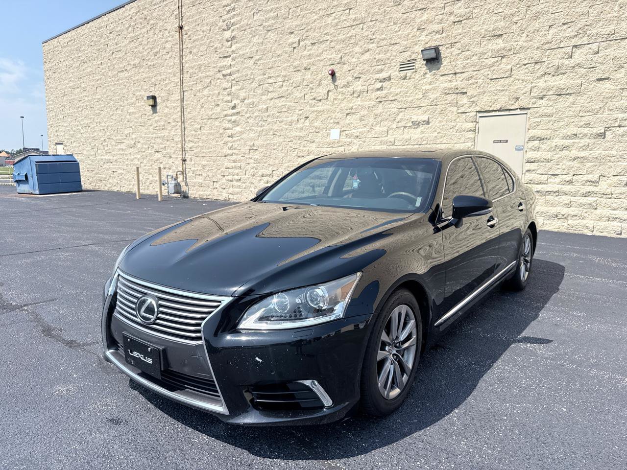 Used 2014 Lexus LS 460 AWD w/ Comfort Package