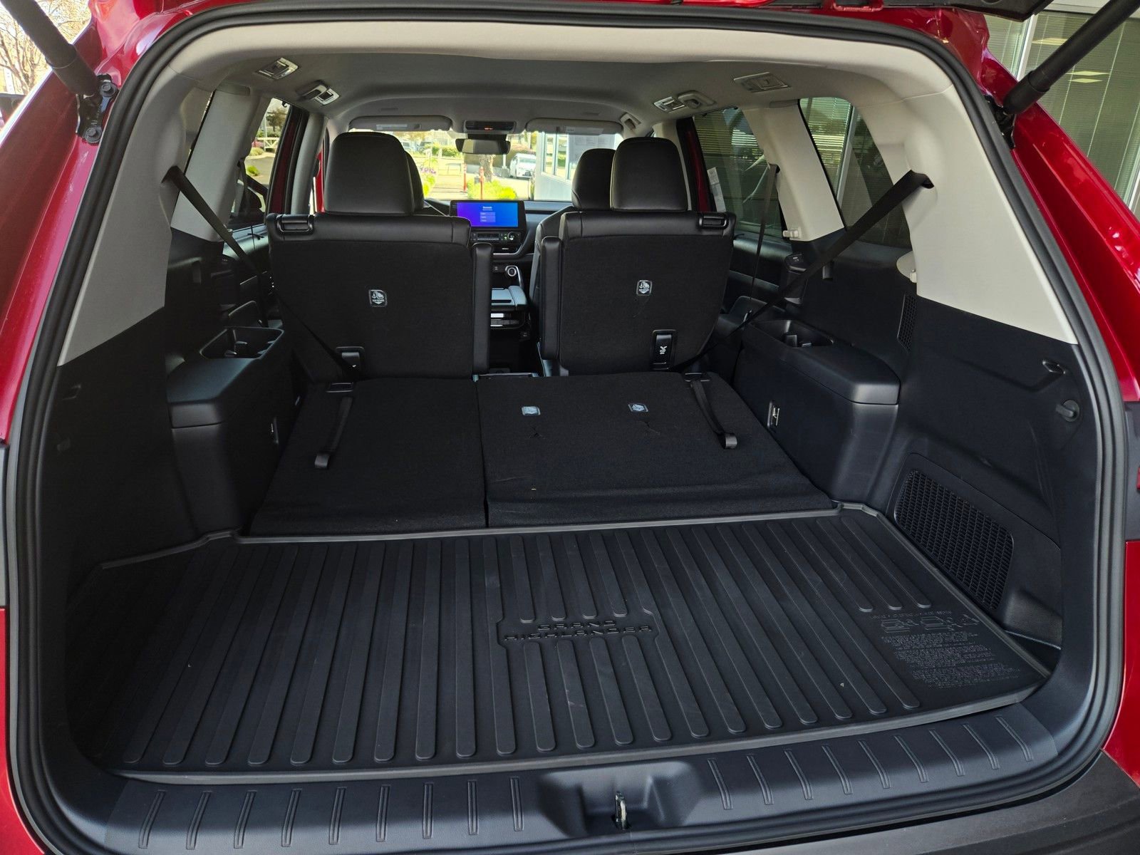 Certified 2026 Toyota Grand Highlander XLE image 24
