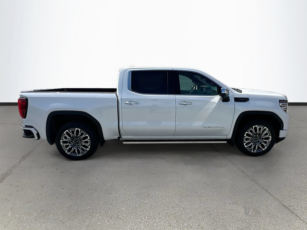 Used 2023 GMC Sierra 1500 Denali Ultimate AWD/4WD image 8