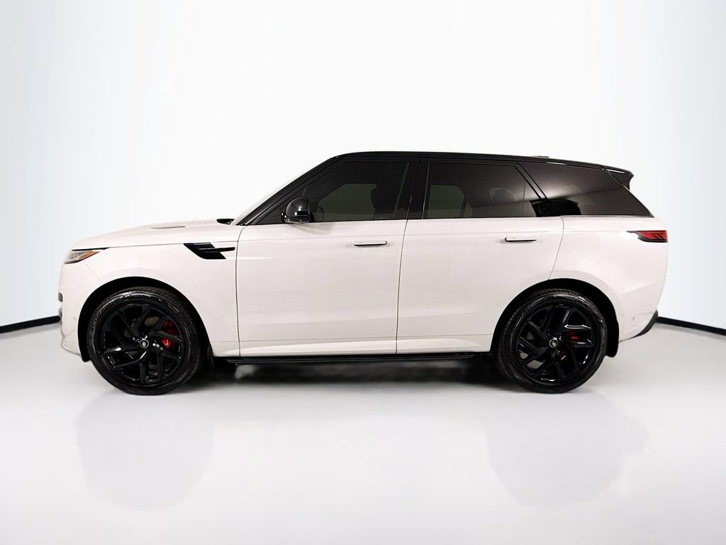 Used 2023 Land Rover Range Rover Sport SE Dynamic image 8