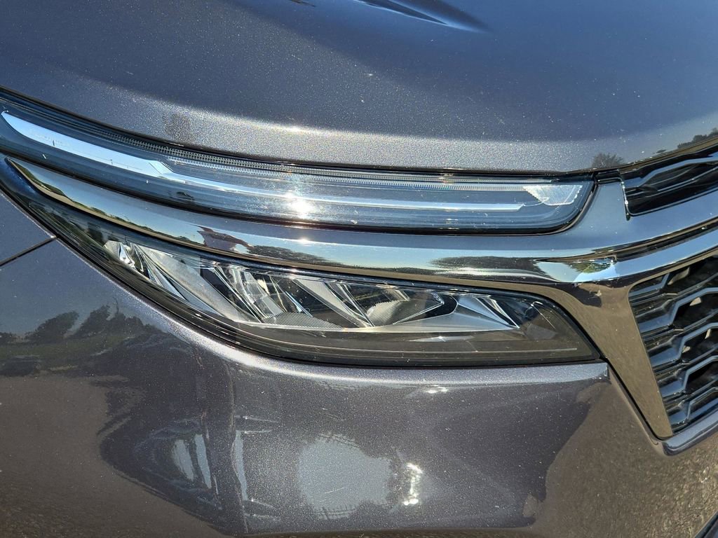 Used 2023 Chevrolet Equinox RS image 5