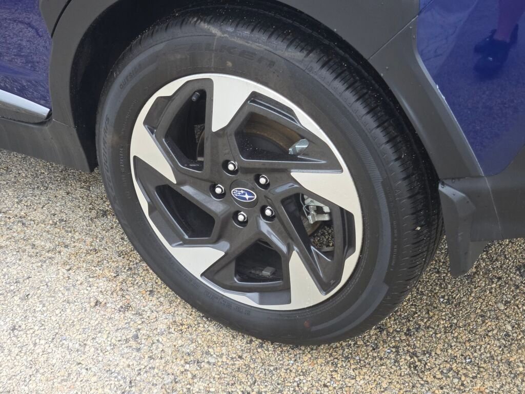 Certified 2025 Subaru Crosstrek 2.5i Limited AWD/4WD image 14