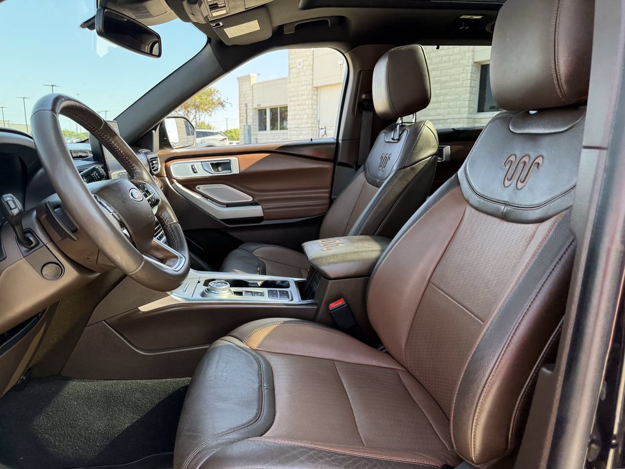 Used 2021 Ford Explorer King Ranch w/ Premium Technology Package RWD image 26