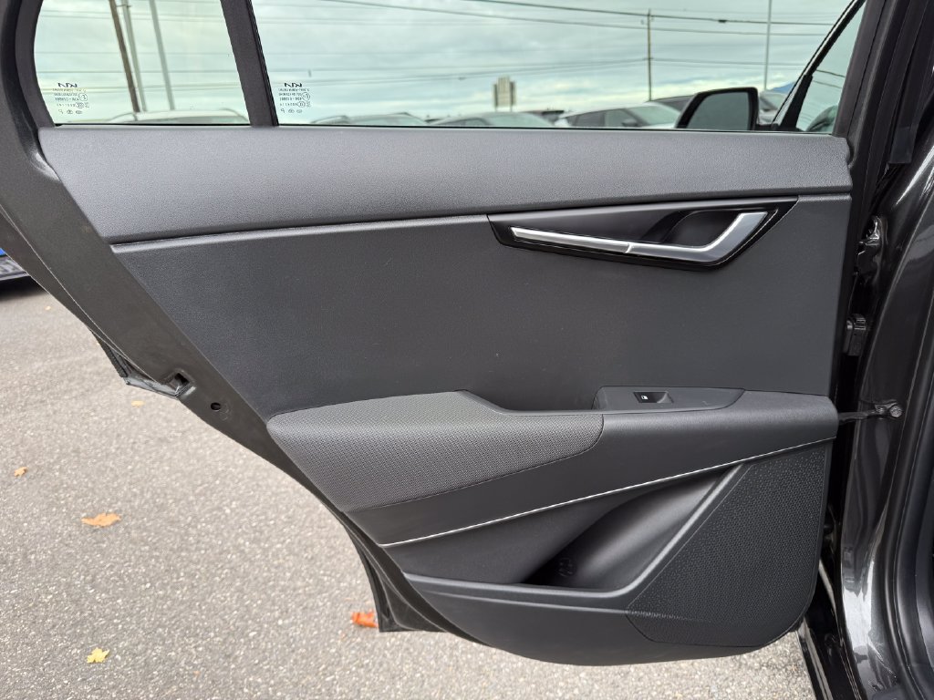Certified 2023 Kia Niro Wind FWD image 26
