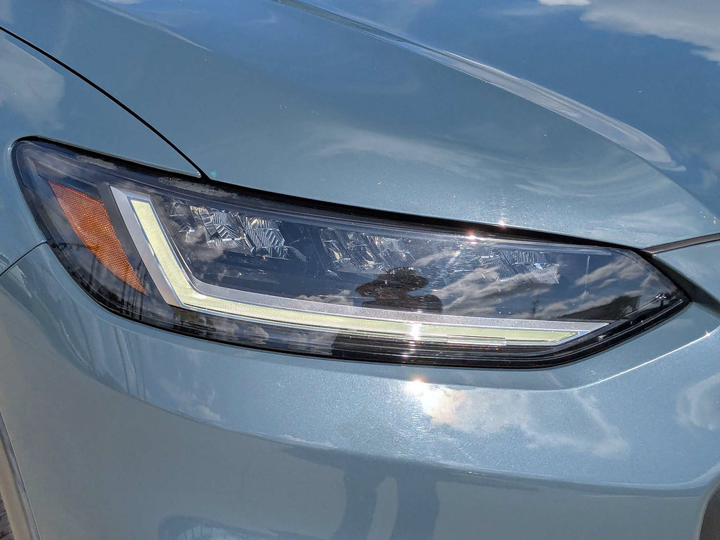 Used 2023 Honda HR-V Sport image 9