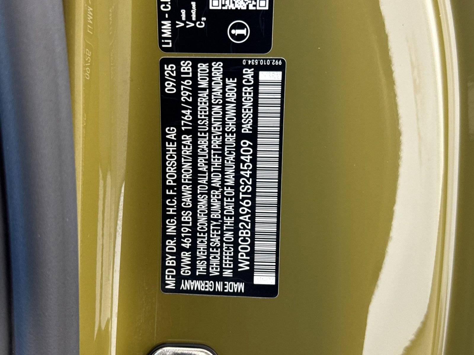 Certified 2026 Porsche 911 Carrera 4 GTS image 32