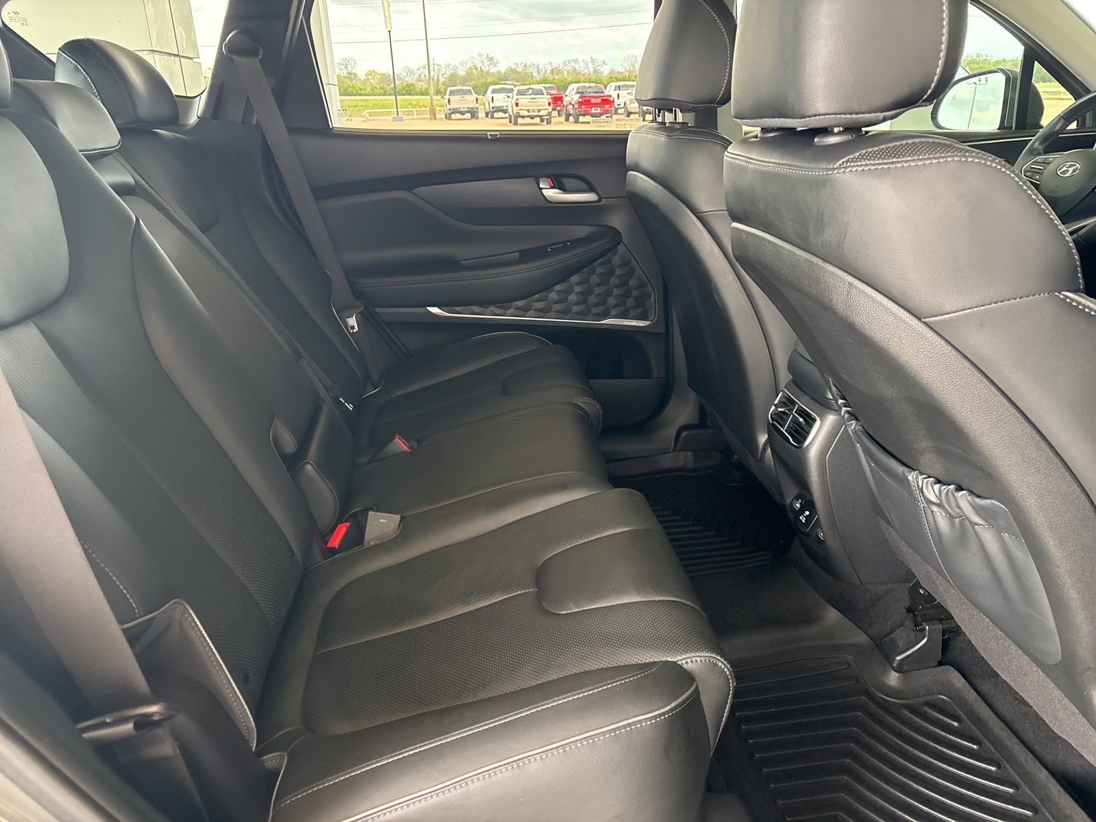 Used 2022 Hyundai Santa Fe Limited image 19