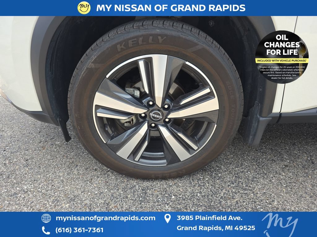 Used 2023 Nissan Rogue SL AWD/4WD image 31