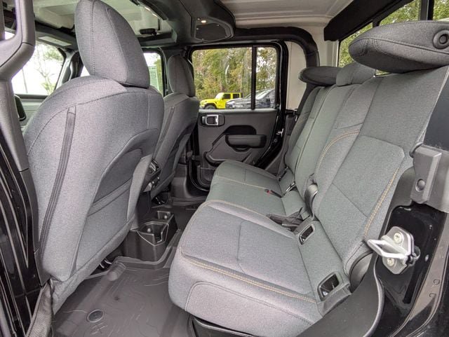New 2026 Jeep Gladiator Mojave AWD/4WD image 15