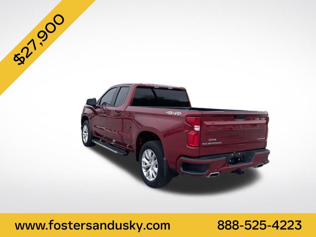 Used 2020 Chevrolet Silverado 1500 Custom w/ Custom Value Package AWD/4WD image 3