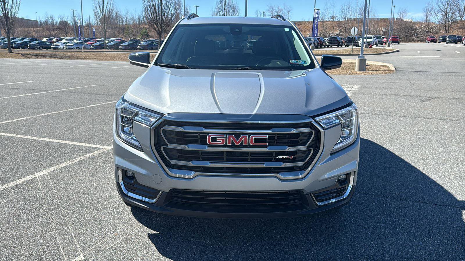 Used 2023 GMC Terrain AT4 image 17