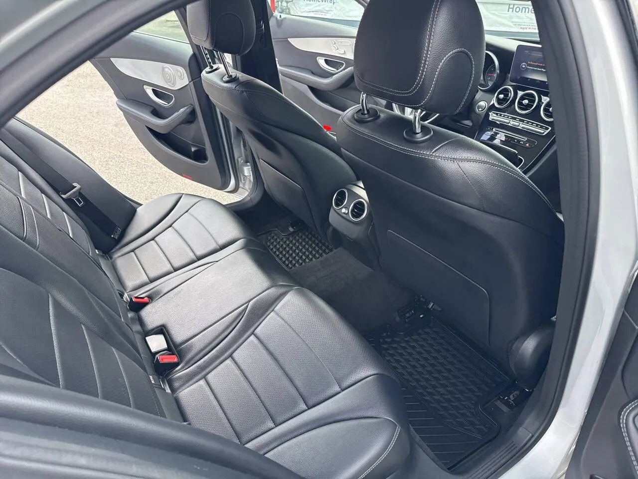 Used 2016 Mercedes-Benz C 300 4MATIC Sedan image 25