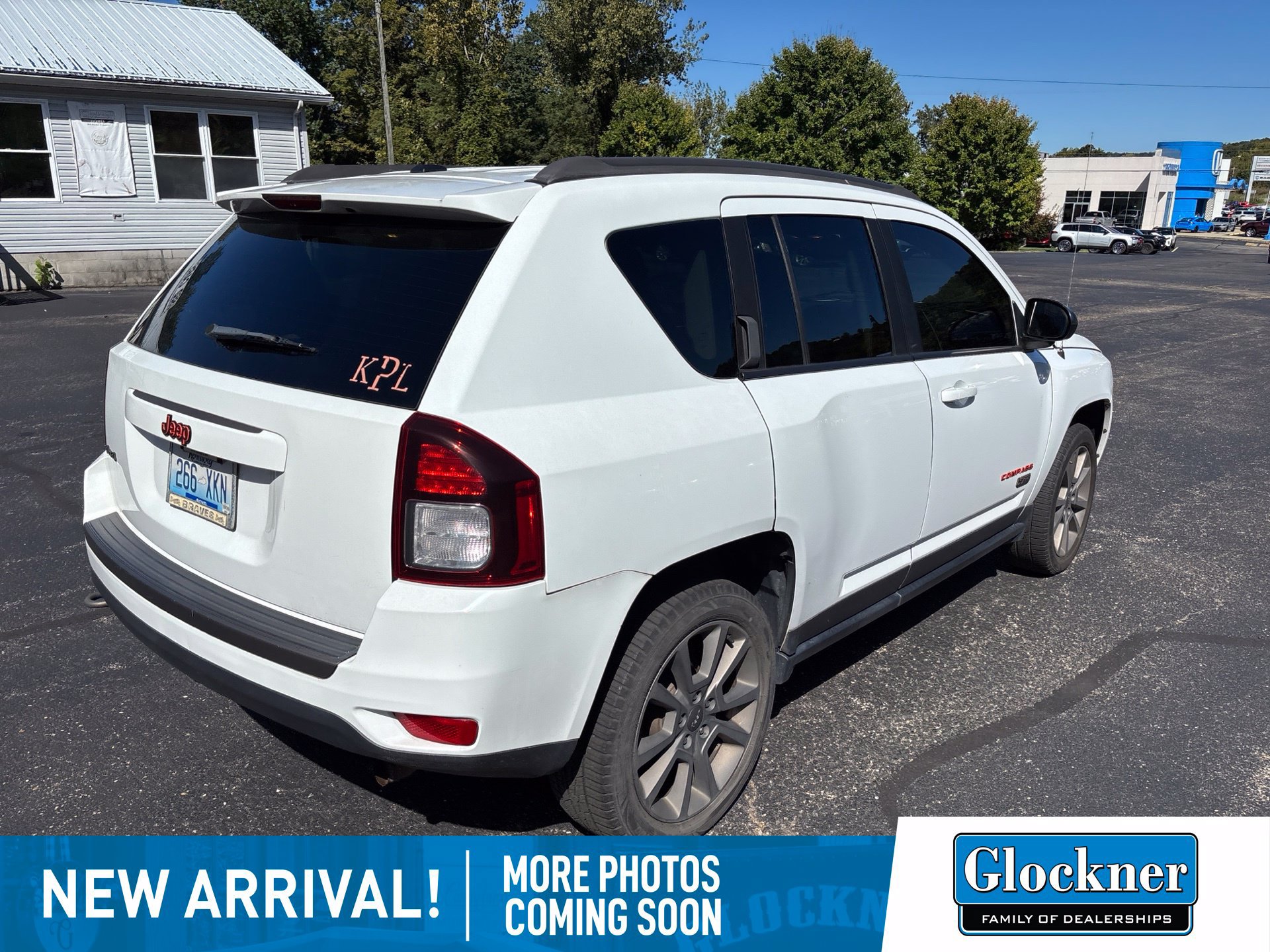 Used 2017 Jeep Compass 75th Anniversary w/ Power Value Group AWD/4WD image 4