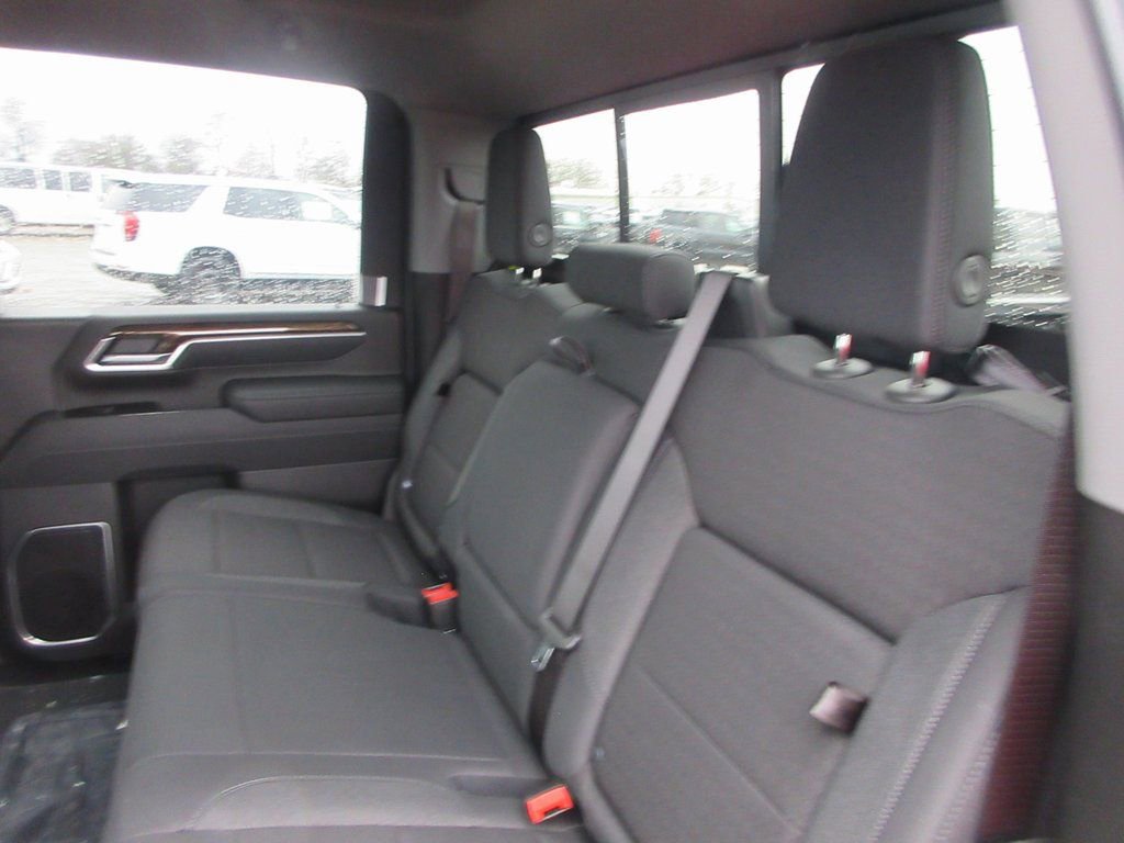 New 2026 GMC Sierra 3500 SLE w/ SLE Value Package image 15