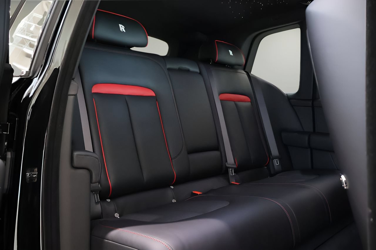 New 2026 Rolls-Royce Cullinan AWD/4WD image 23