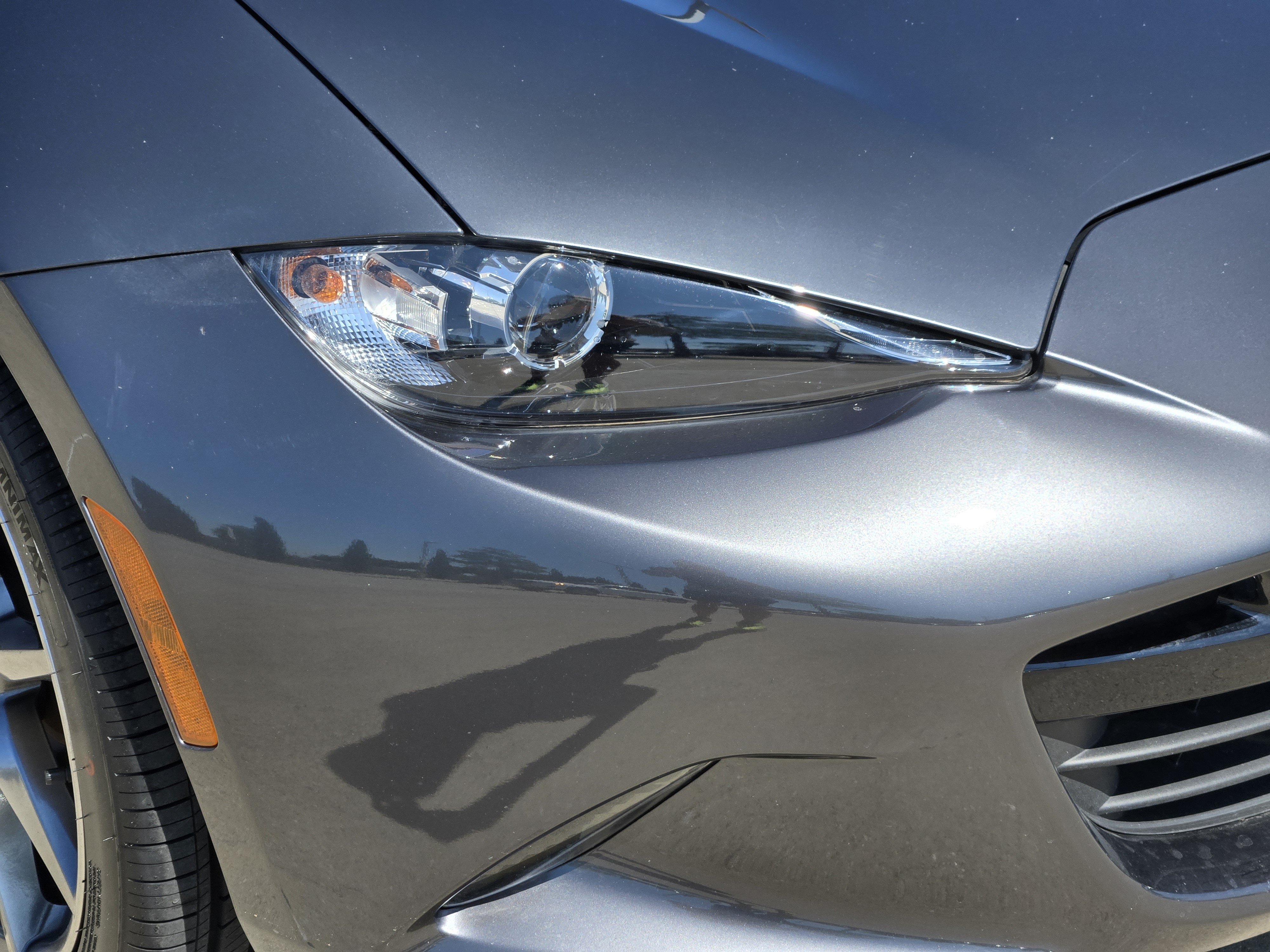 Used 2021 MAZDA MX-5 Miata RF Grand Touring RWD image 11