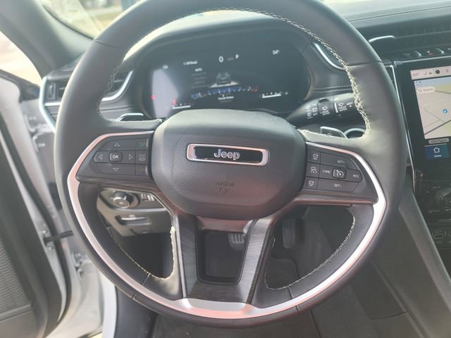 Used 2024 Jeep Grand Cherokee Limited image 15