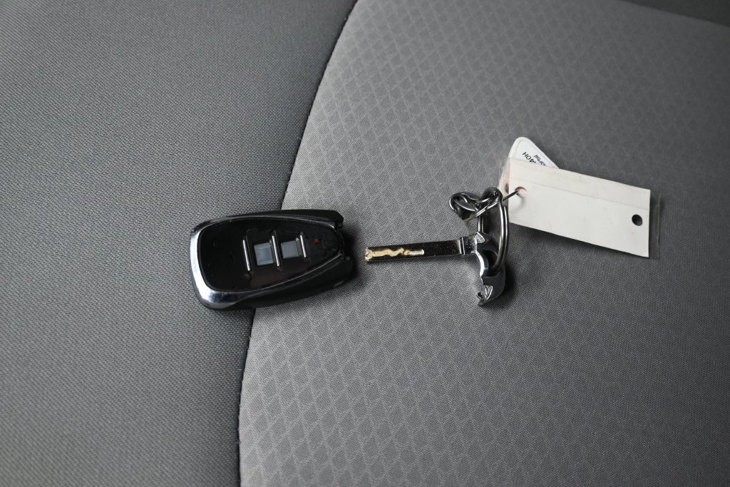 Used 2018 Chevrolet Malibu LS FWD image 20