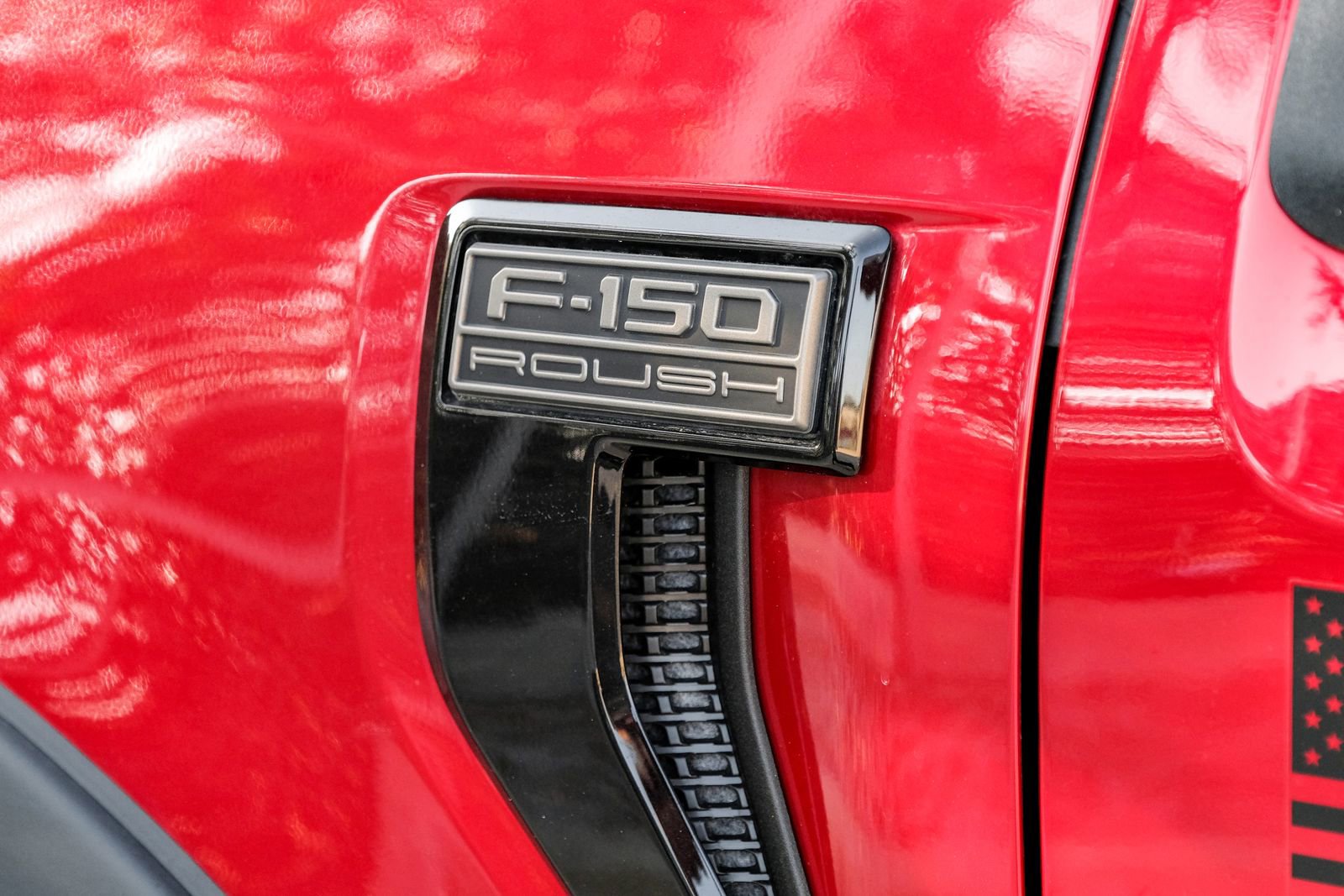 Used 2025 Ford F150 Lariat w/ Equipment Group 502A High image 53