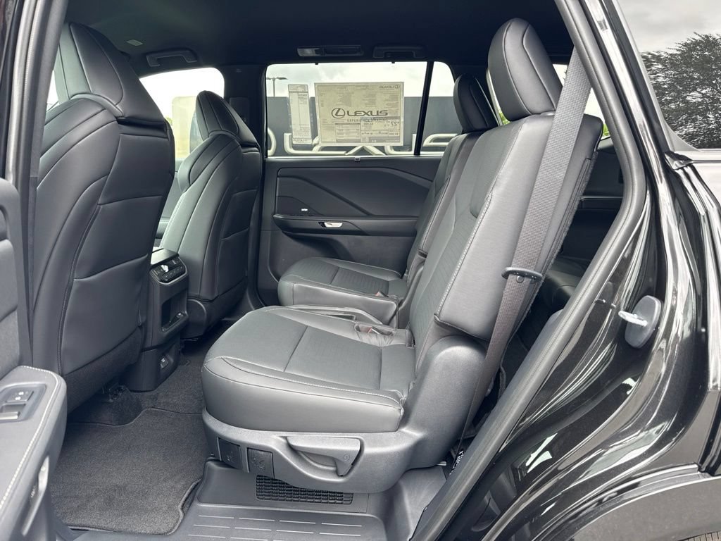 New 2026 Lexus TX 500h AWD image 5