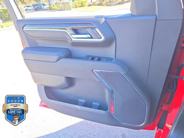 New 2026 GMC Sierra 1500 SLE w/ X31 Off-Road Package AWD/4WD image 18
