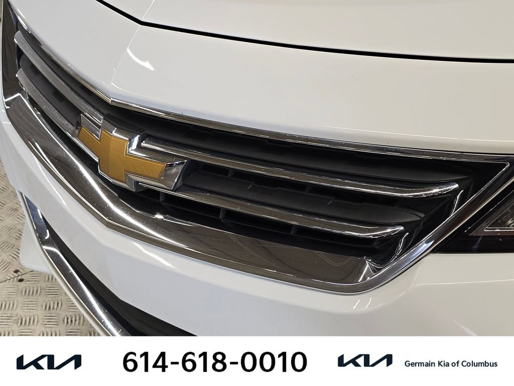 Used 2015 Chevrolet Impala LT w/ Convenience Package FWD image 13